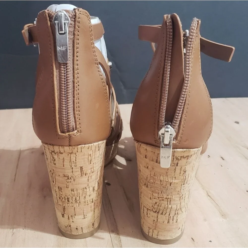 NWOT Marc Fisher Tan Strap Platform Wedges size 7M